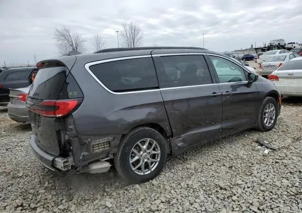 Chrysler Pacifica cena 69999 przebieg: 138892, rok produkcji 2021 z Nowogród małe 79